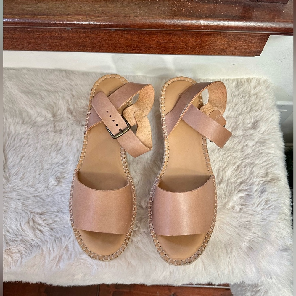 Soludos Tan Espadrille Sandals US size 10 women's